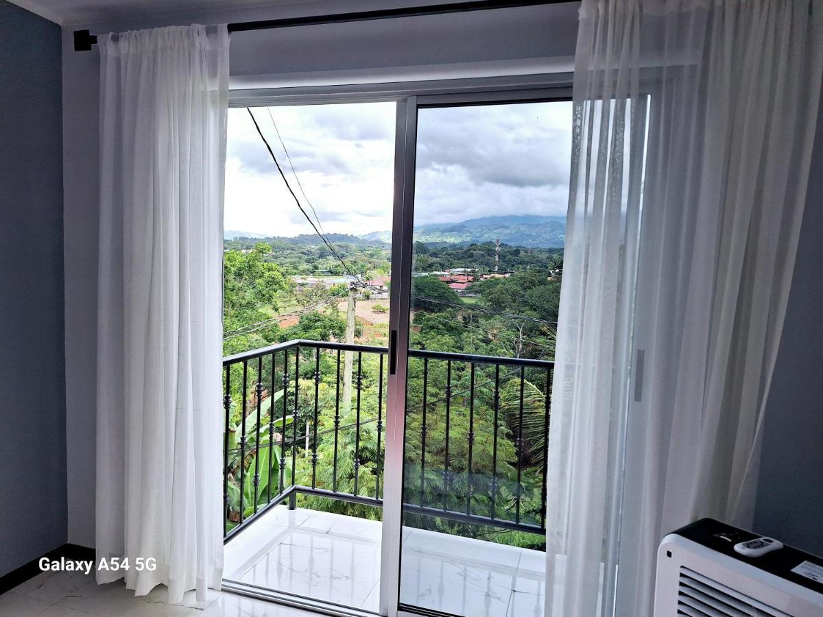 Victoria House Hostel San Isidro De El General Ngoại thất bức ảnh