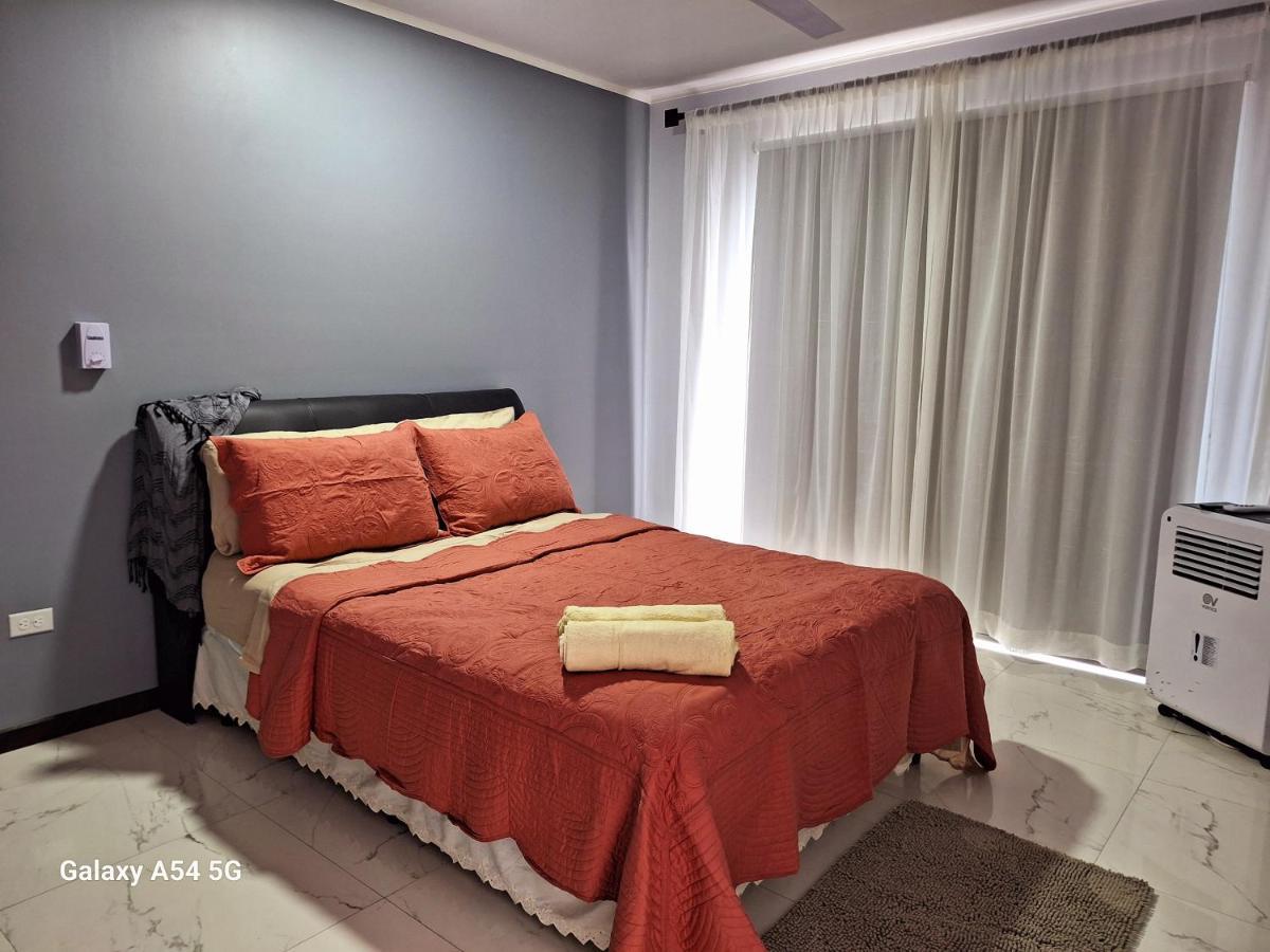Victoria House Hostel San Isidro De El General Ngoại thất bức ảnh