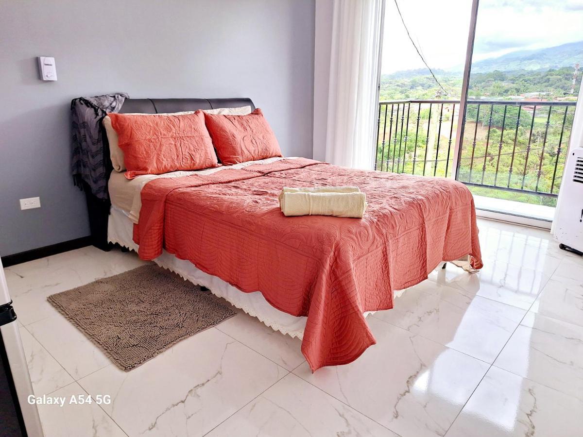 Victoria House Hostel San Isidro De El General Ngoại thất bức ảnh