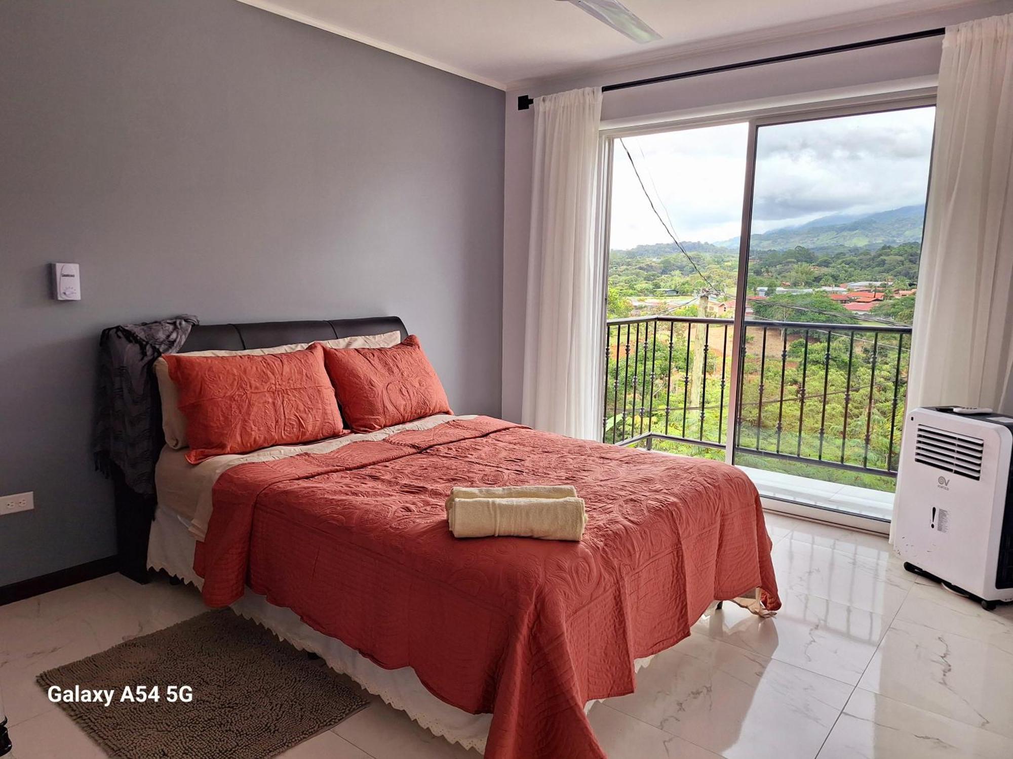 Victoria House Hostel San Isidro De El General Ngoại thất bức ảnh